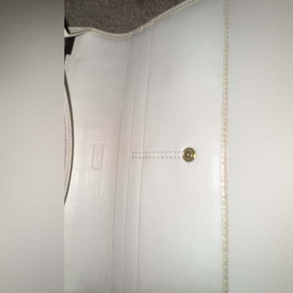Authentic coach wallet - Picture 5 of 6